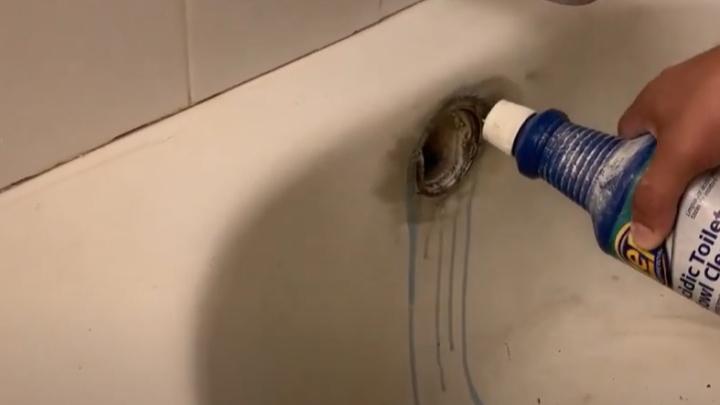 Simple bathtub refinishing DIY. Totally Odorless. Any body can do it